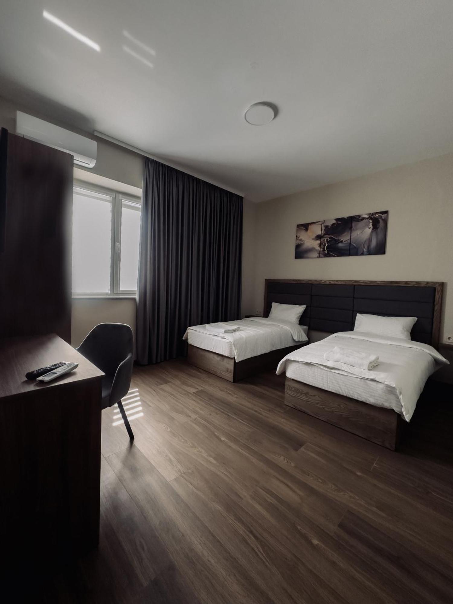 Nesvit Hotel Kiev Dış mekan fotoğraf